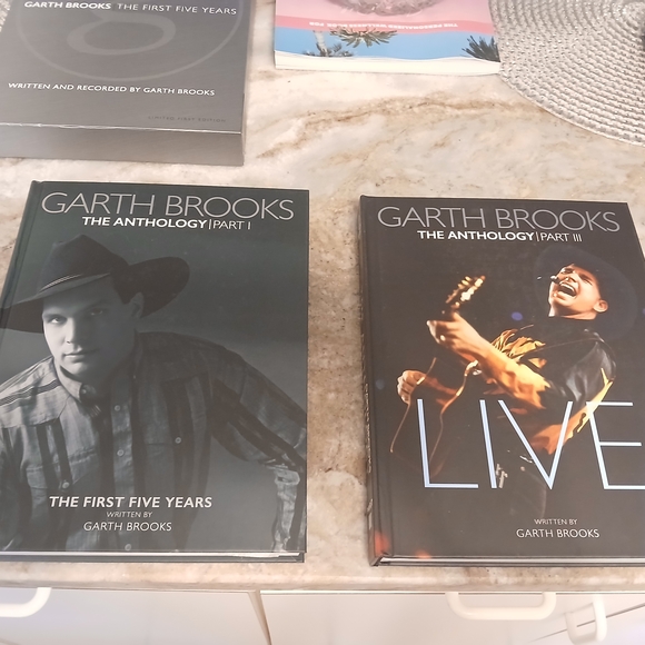 Garth Brooks Anthology Part I & III Set - Picture 1 of 9